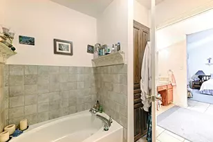 105 Santee Dr, Lake Kiowa, TX 76240 - Photo 22
