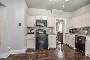 230 E Main St, Lindsay, TX 76250 - Photo 10