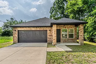 904 S Catherine St, Terrell, TX 75160 - Photo 1