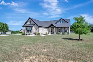 3224 N Cardinal Rd, Reno, TX 76020 - Photo 1