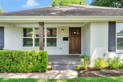 4628 Surf Drive, Dallas, TX 75214 - Photo 2