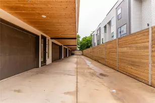 2623 Kimsey Dr, Dallas, TX 75235 - Photo 16