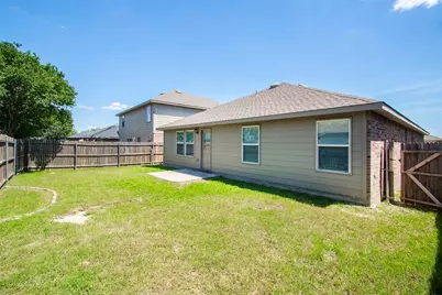 320 Chalkstone Drive, Fort Worth, TX 76131 - Photo 22