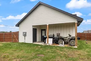 102 Don Ln, Itasca, TX 76055 - Photo 26