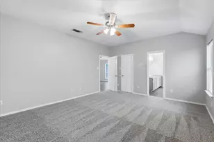 7525 Arbor Park Dr, Fort Worth, TX 76120 - Photo 16