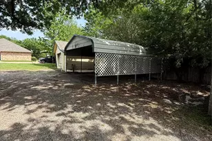 223 W Jefferson St, Palmer, TX 75152 - Photo 16