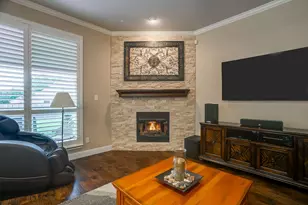 1410 Parkside Dr, Mansfield, TX 76063 - Photo 6