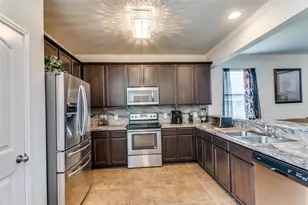 2246 Red Chute Dr, Dallas, TX 75253 - Photo 10