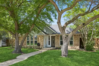 2428 College Parkway, Flower Mound, TX 75028 - Photo 2