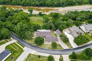 10100 Ravenswood Rd, Granbury, TX 76049 - Photo 2