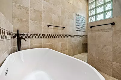 10100 Ravenswood Road, Granbury, TX 76049 - Photo 22