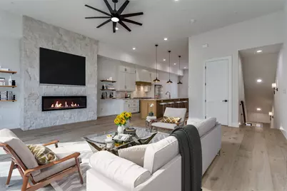 250 E Dallas Road #126, Grapevine, TX 76051 - Photo 8