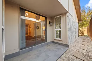 8605 Grumman Dr, Dallas, TX 75228 - Photo 8