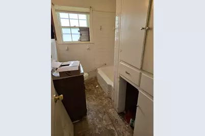 1806 N Culberson Street, Gainesville, TX 76240 - Photo 10