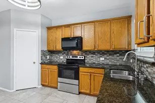 1016 Aviary, Aubrey, TX 76227 - Photo 20