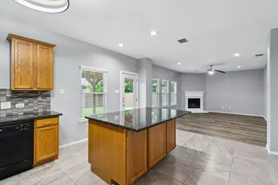 1016 Aviary, Aubrey, TX 76227 - Photo 18