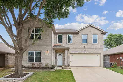 1016 Aviary, Aubrey, TX 76227 - Photo 1