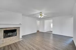 1040 Vinewood Ave, Burleson, TX 76028 - Photo 8