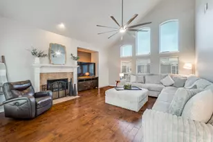 13827 Plum Valley Dr, Frisco, TX 75033 - Photo 16