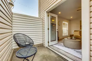 4338 Hartford St, Dallas, TX 75219 - Photo 16