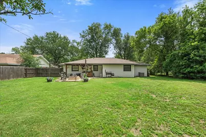 1904 W 4th Avenue, Corsicana, TX 75110 - Photo 34