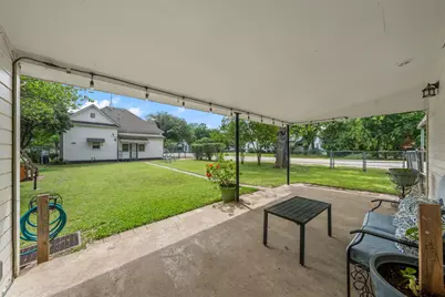 501 N Davis Street, West, TX 76691 - Photo 26