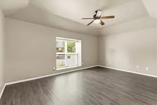 2110 Lansdown Dr, Carrollton, TX 75010 - Photo 16