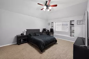 2760 Explorador, Grand Prairie, TX 75054 - Photo 34