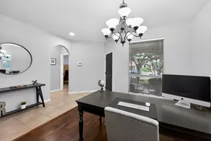 2760 Explorador, Grand Prairie, TX 75054 - Photo 10