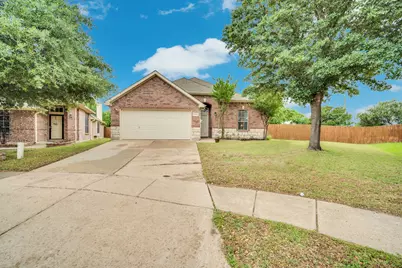 5339 Deep Lake Drive, Grand Prairie, TX 75052 - Photo 1