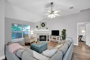 5339 Deep Lake Dr, Grand Prairie, TX 75052 - Photo 4