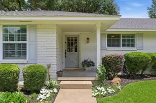 406 St Lukes Dr, Richardson, TX 75080 - Photo 4