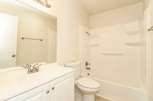 2918 Rayswood Dr, Carrollton, TX 75007 - Photo 16