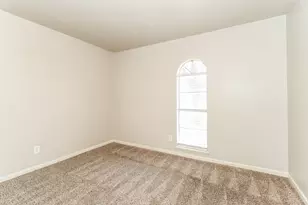 2918 Rayswood Dr, Carrollton, TX 75007 - Photo 14