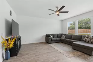 9121 Desert Flora Dr, Fort Worth, TX 76131 - Photo 12