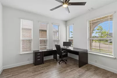 9121 Desert Flora Drive, Fort Worth, TX 76131 - Photo 6
