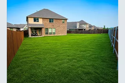 9121 Desert Flora Drive, Fort Worth, TX 76131 - Photo 2