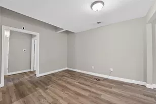 2805 Walker St, Fort Worth, TX 76105 - Photo 10