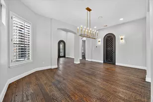 847 San Clemente, Irving, TX 75039 - Photo 8
