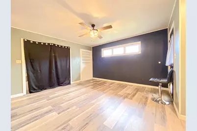 211 Paloma Street, Winters, TX 79567 - Photo 6