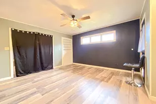 211 Paloma St, Winters, TX 79567 - Photo 6