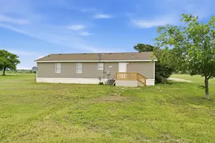 8404 Brahma Dr, Justin, TX 76247 - Photo 26