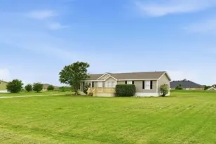 8404 Brahma Dr, Justin, TX 76247 - Photo 2