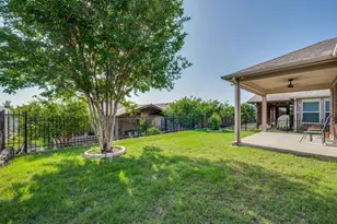 7620 Parade Dr, Little Elm, TX 76227 - Photo 22