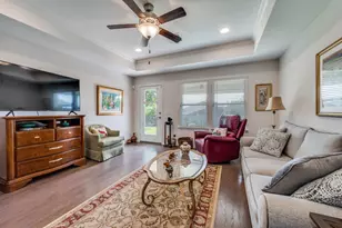 7620 Parade Dr, Little Elm, TX 76227 - Photo 14