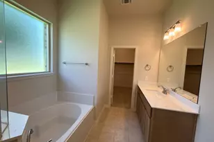 412 Guadeloupe Ln, Springtown, TX 76082 - Photo 8