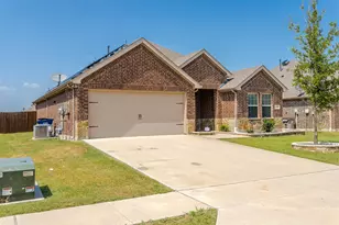 406 Saddle Club Way, Princeton, TX 75407 - Photo 8