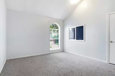 6715 Cherrytree Drive, Arlington, TX 76001 - Photo 18
