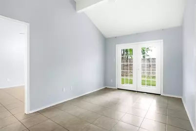 6715 Cherrytree Drive, Arlington, TX 76001 - Photo 10
