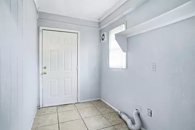 6715 Cherrytree Drive, Arlington, TX 76001 - Photo 8